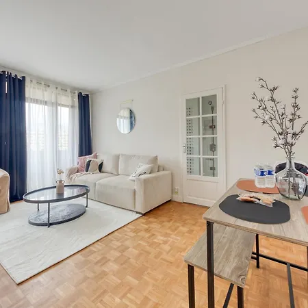 T3 10min From Orly Airport And 5min From Rer B * Antony