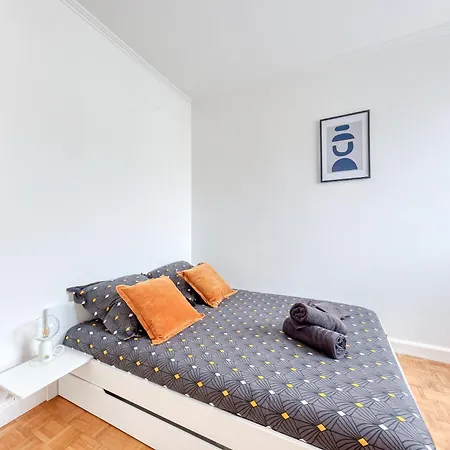 T3 10min From Orly Airport And 5min From Rer B Apartment *